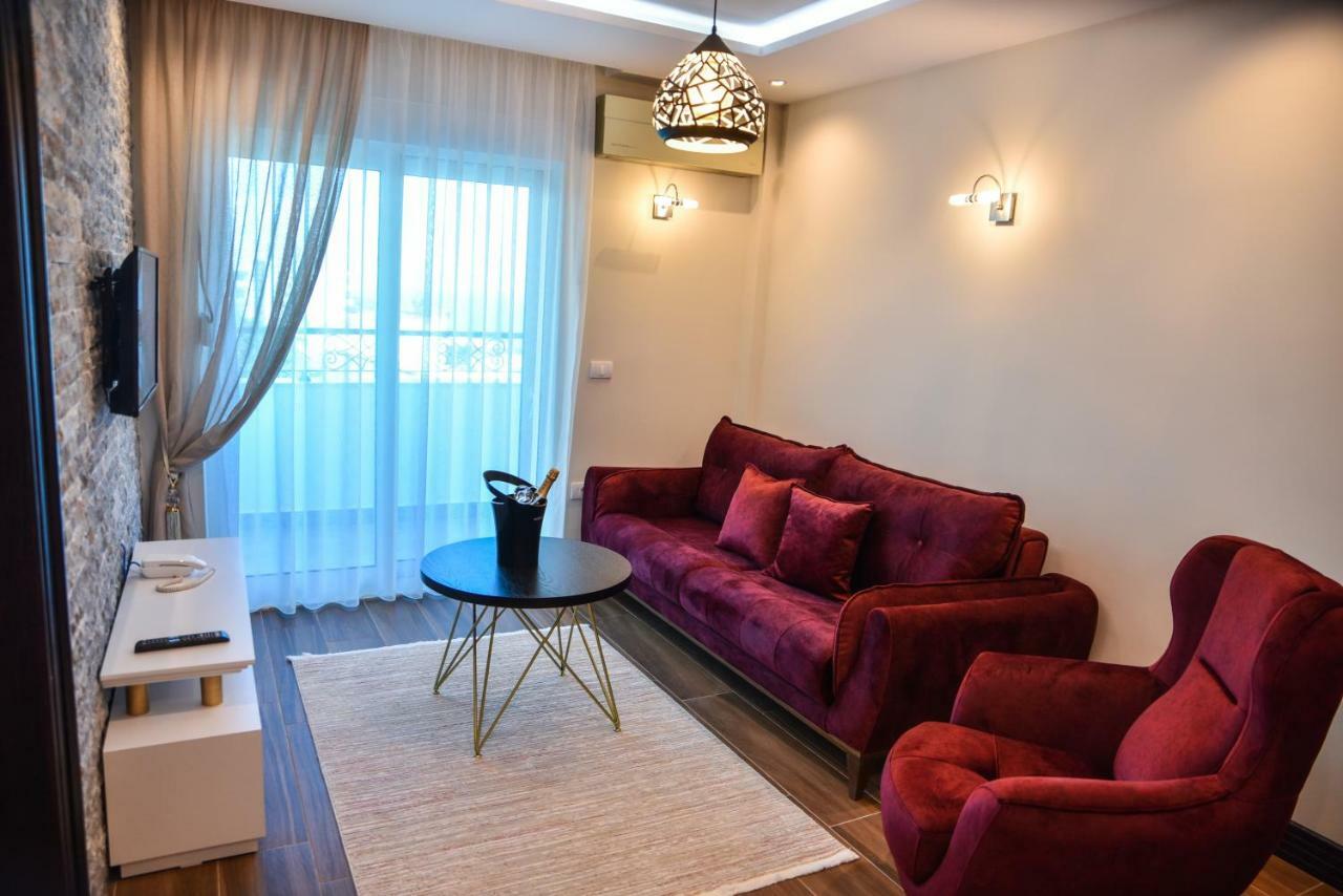 Hotel Padam & 4*
